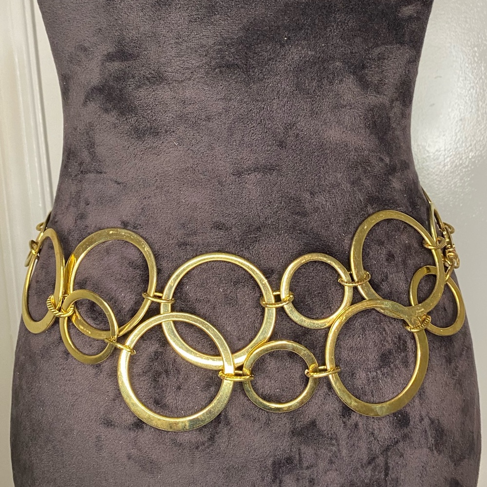 Vintage Y2K Gold Interconnecting Circles Waist Belt